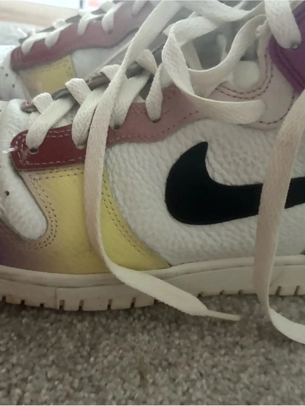 Nike Women’s White Sneakers with Purple, Pink and Yellow Panels